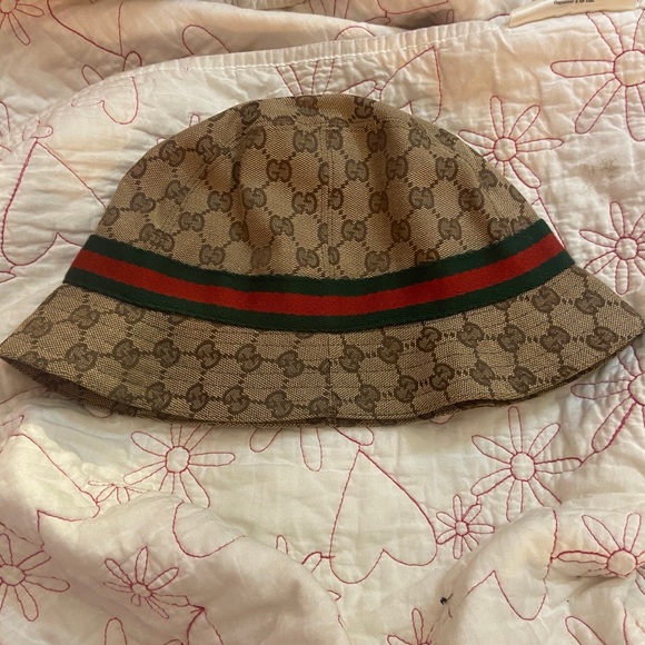 Vintage Authentic Gucci Bucket Hat - Picture 4 of 7